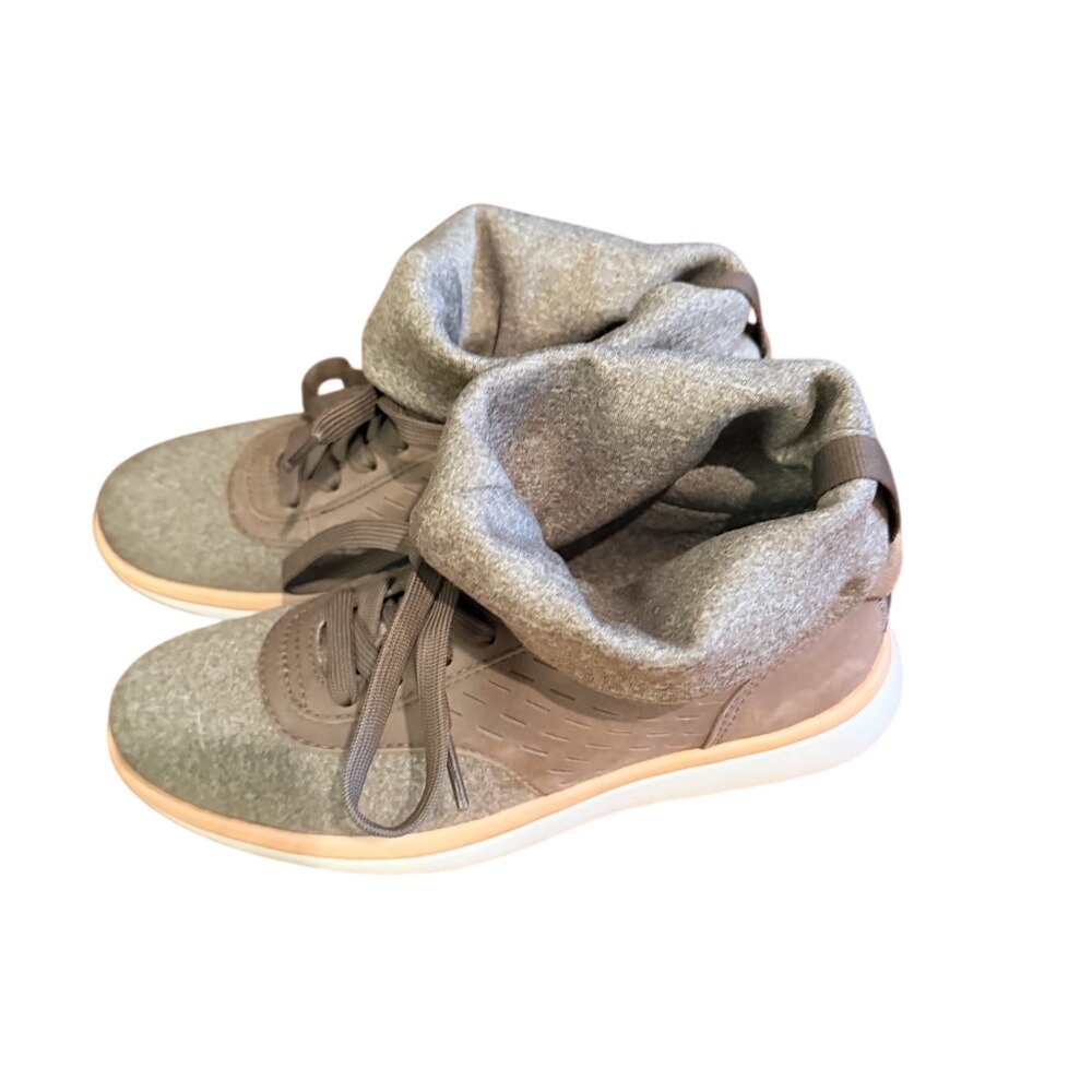 UGG Women's Gray‎ Fold-Over Cuff Sneakers Boots Size 5 - Picture 3 of 8